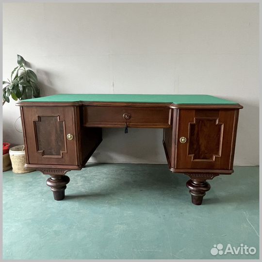 Стол письменный старинный 0294