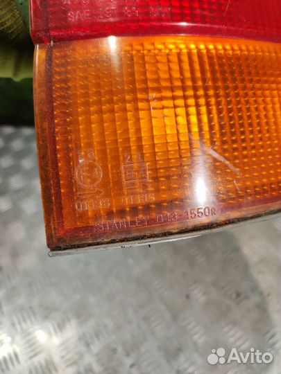 Фонарь Mitsubishi Space Runner (1991-1999)