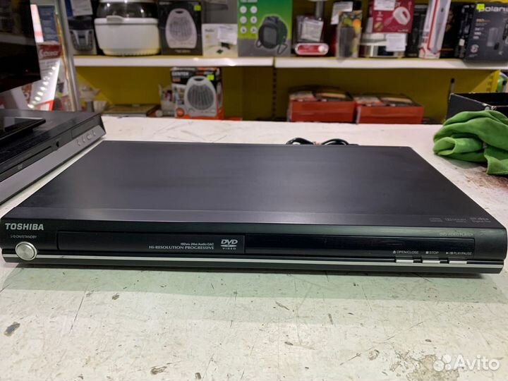 DVD-плеер Toshiba SD-585KR