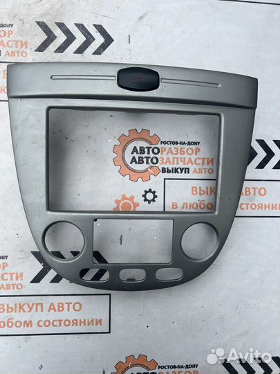 Рамка под климат на Chevrolet Lacetti