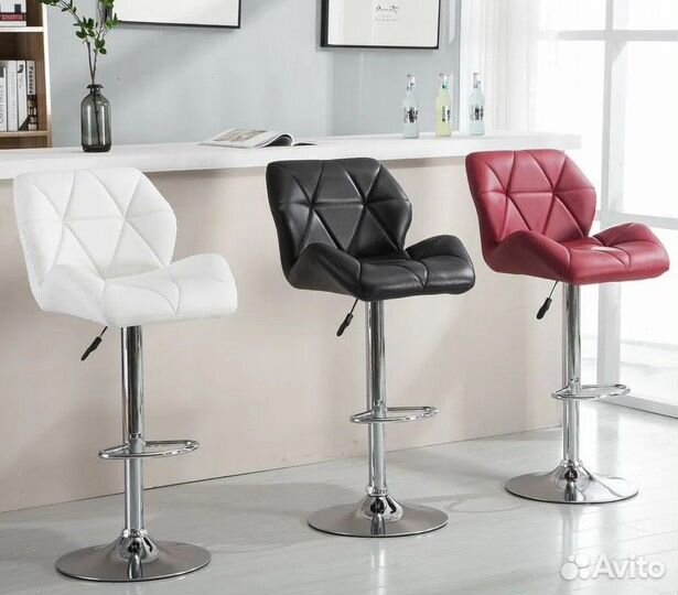 Стул для мастера педикюра, косметолога