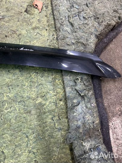 Ветровик правый lancer 9