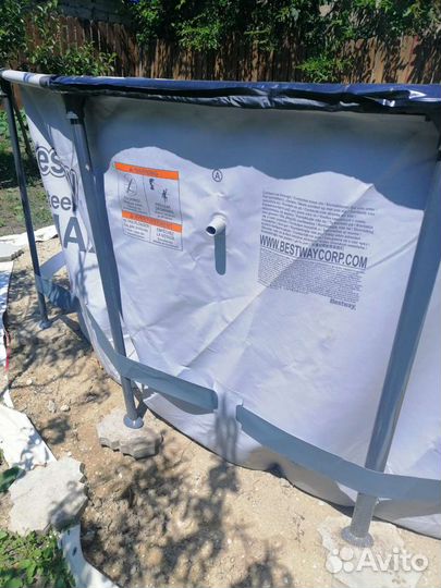 Каркасный бассейн круглый новый