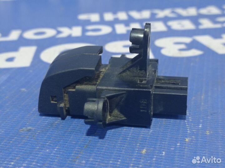 Кнопка Trip Kia Sportage 3 кроссовер 2013