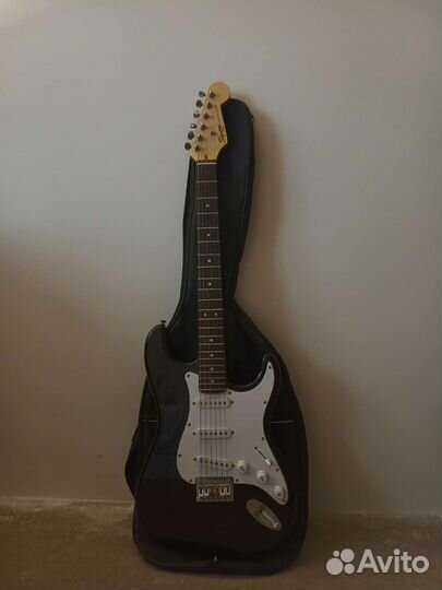 Электрогитара Squier Fender Stratocaster
