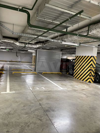 Машиноместо, 14 м²