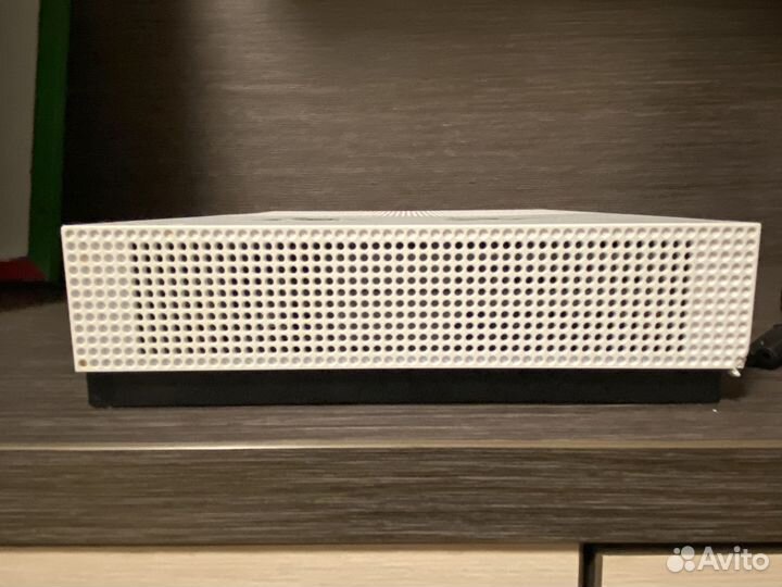 Xbox One S 1tb
