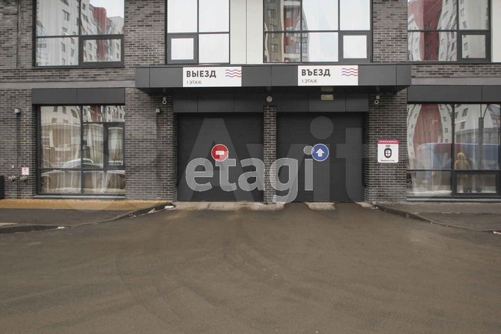 Машиноместо, 16 м²