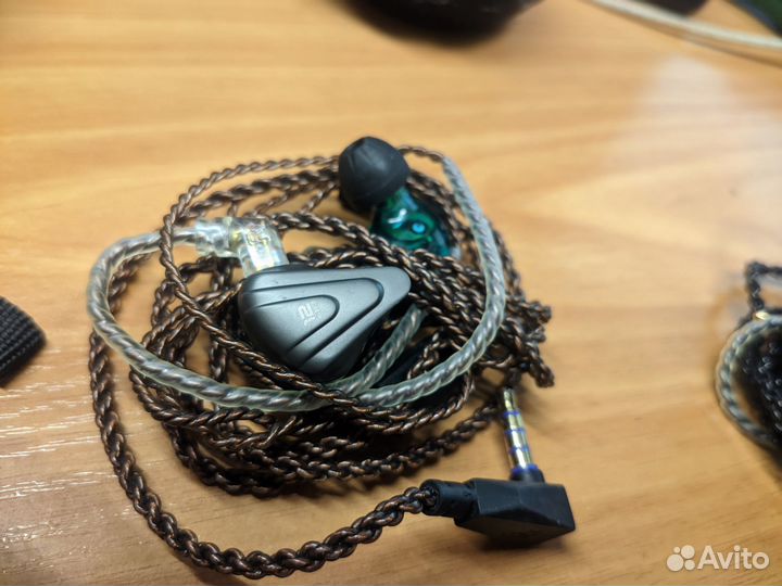 Наушники KZ ZSX