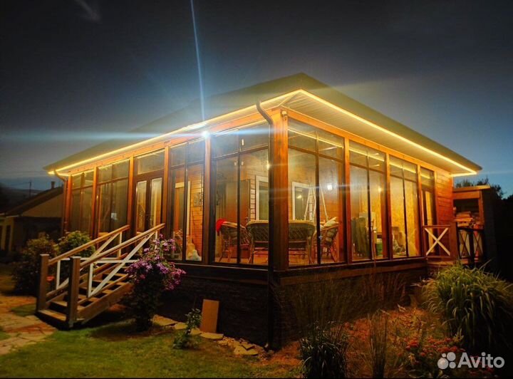 Контурное освещение домов