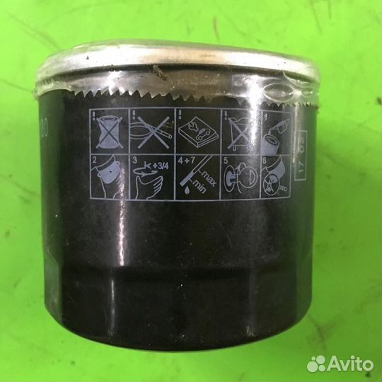 Фильтр масляный Субару Форестер 10