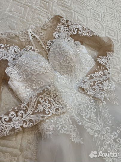 Свадебное платье 42 44 новое