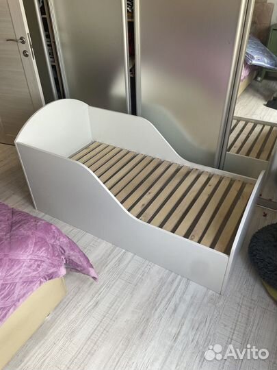 Детская кровать от 3 лет с бортиками