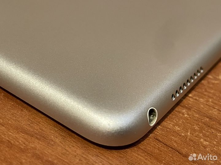 iPad pro 12.9 (1st gen)