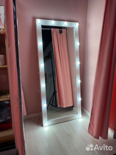Гримерное зеркало