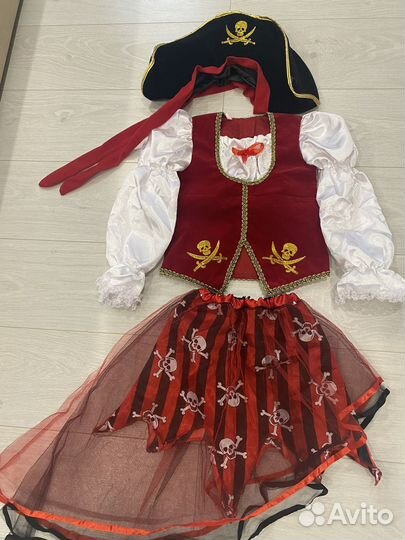 Карнавальный костюм пиратки для девочки 98