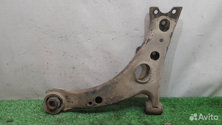 Рычаг передний правый Toyota Carina E 2.0 3SFE