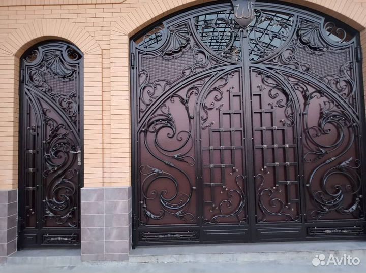 Кованые ворота и заборы