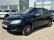 ВАЗ (LADA) Granta 1.6 MT, 2013, 210 562 км, с пробегом, цена 335 000 руб.