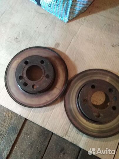 Передние тормозные диски VW T4