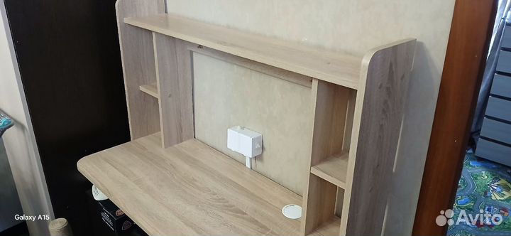 Подвесной стол