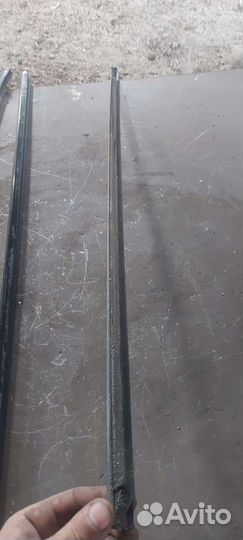 Молдинг стекла Nissan Murano Z50