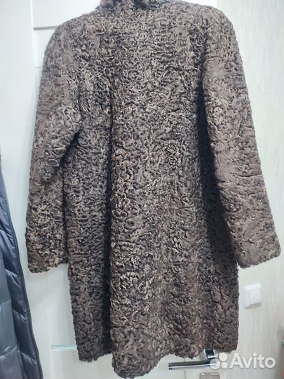 Шубка из каракуля р 46 коричневый цвет