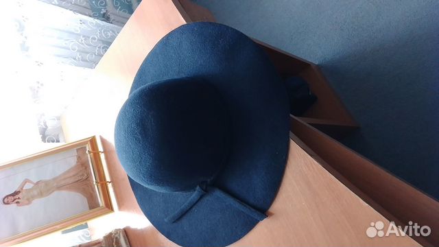 Шляпа женская с широкими полями