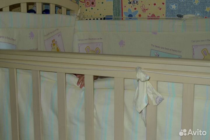 Кроватка с матрасом