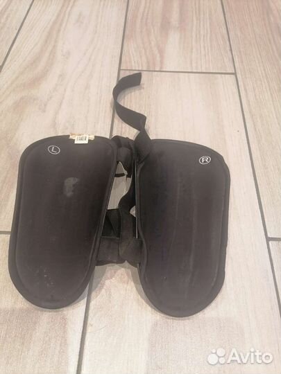 Щетки футбольные Adidas