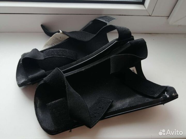 Щитки футбольные adidas