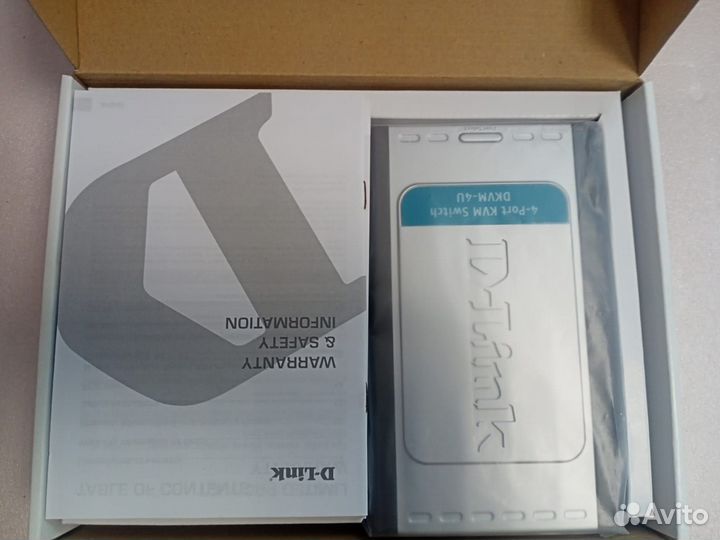 Kvm switch dkvm-4U новый
