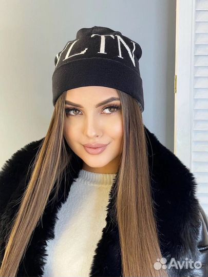 Шапка Valentino