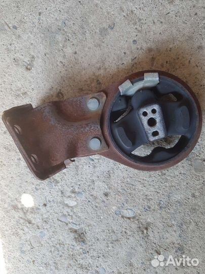 Передняя опора двигателя ваз 2108