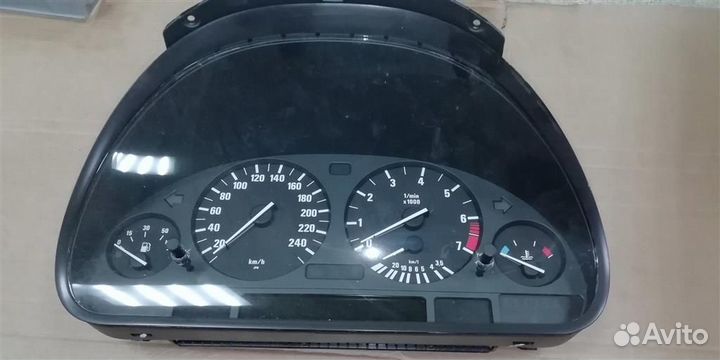 Панель приборов BMW E39