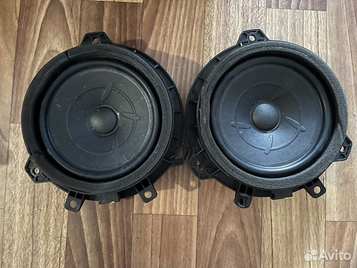 Колонки на Hyundai Solaris