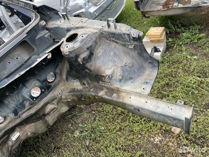 Четверть передняя левая Хендай Соната 6