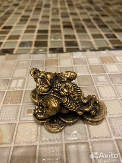 Статуэтки из полистоуна