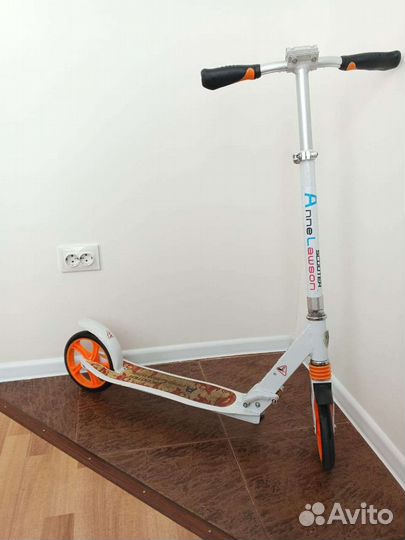 Самокат двухколесный