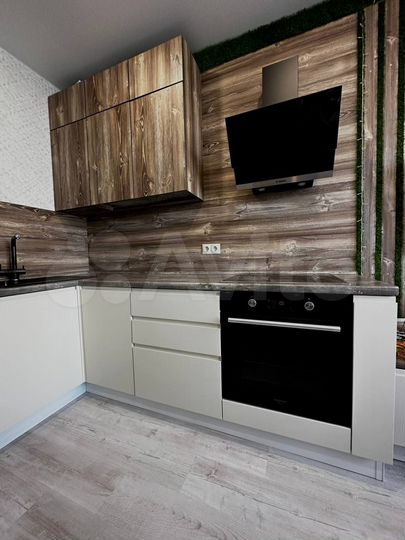 2-к. квартира, 57 м², 3/5 эт.
