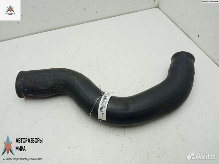 Патрубок (трубопровод, шланг) Volvo S80 2000