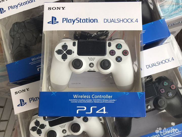 Джойстик для PS4 белый