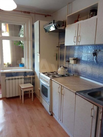 2-к. квартира, 66 м², 1/4 эт.