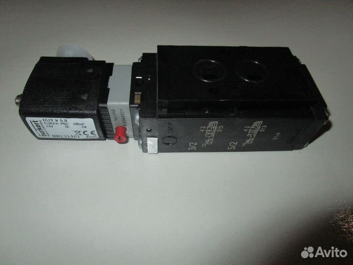 Пневмораспределитель Burkert 6519 w 6.0 (00131421)
