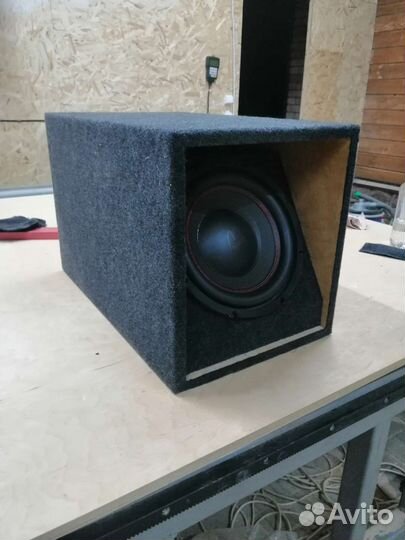 Сабвуфер Лабиринт в авто