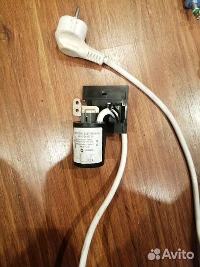 Запчасти к стиральной машине Hotpoint Ariston