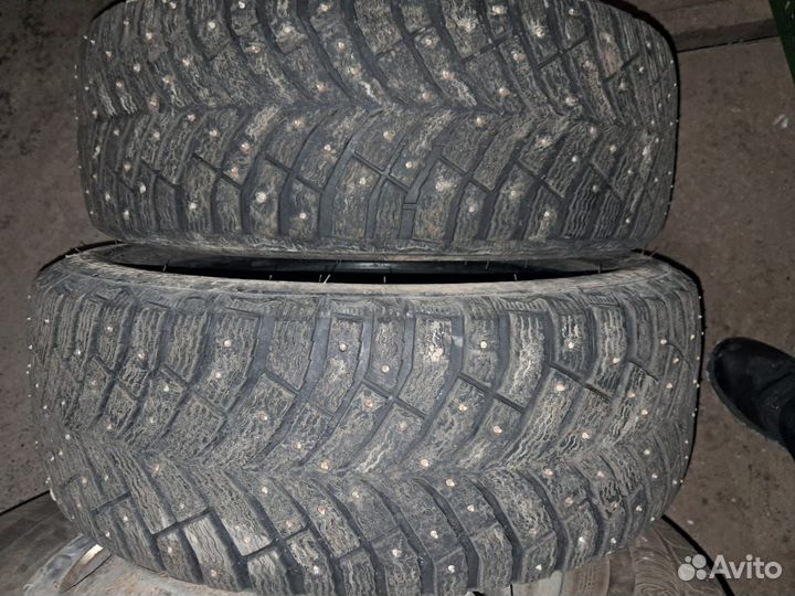 Michelin X-Ice North 4 205/55 R16