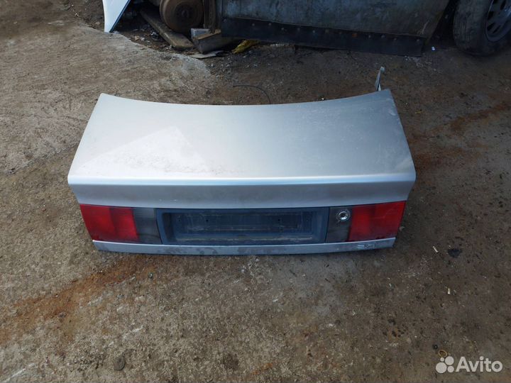 Крышка (дверь) багажника Audi 100 4A/C4 4A2 1992