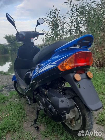 Скутер рейсер метеор 50