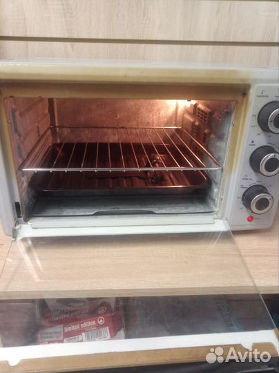 Электропечь (духовка/духовой шкаф) hyundai